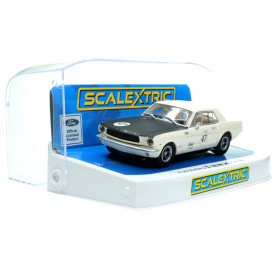 Ford Mustang Bill and Fred Shepherd - 1/32 - SCALEXTRIC C4353